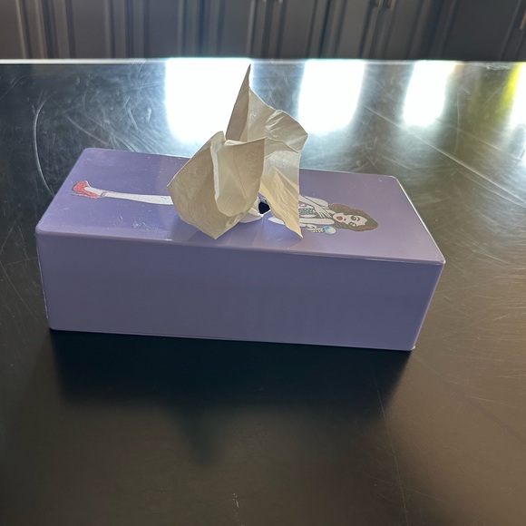 Purple Tissue Holder with Retro Design‎ - Picture 2 of 4